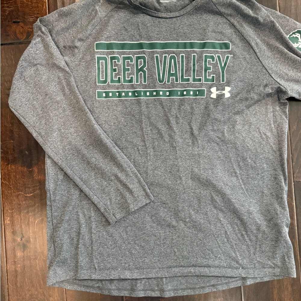 Under Armour Gray Sweatshirt with Green Deer Valley Print